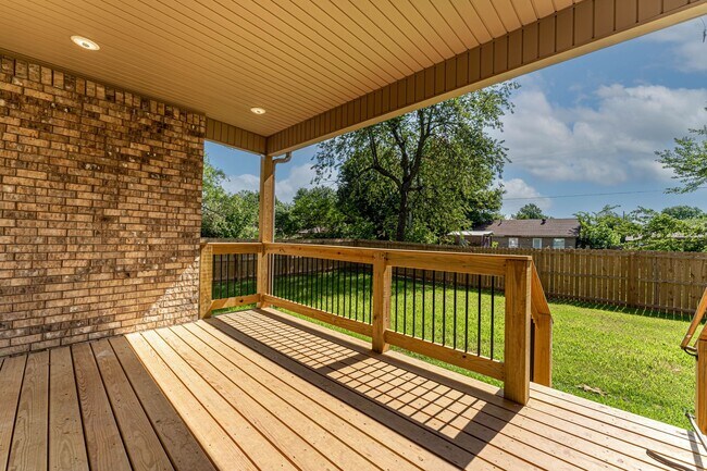 Building Photo - Great home in centerton