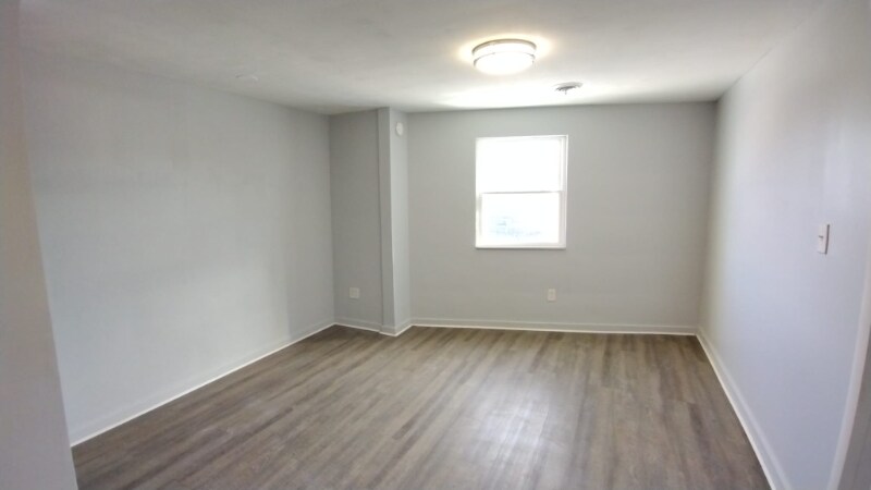 Building Photo - 1712 Lowrie St
