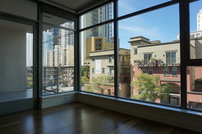Building Photo - 1441 Ninth Ave