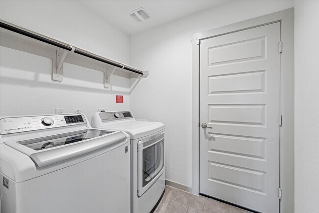 Building Photo - 3814 Sparkman Ln