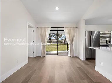 Building Photo - 1304 SE 11th St