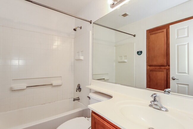 Building Photo - 9021 W Whyman Ave