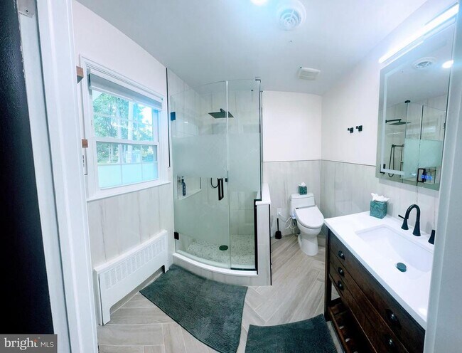 Building Photo - 536 Cardinal Dr