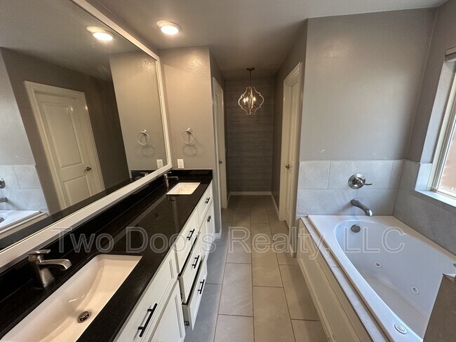 Building Photo - 3604 Judy Lynn Cir