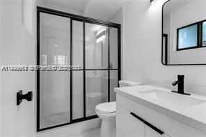 Building Photo - 3220 S Le Jeune Rd