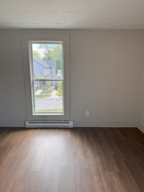 Building Photo - 413 N Detroit St