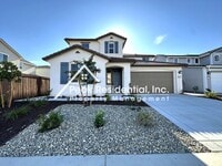 Building Photo - Brand New West Roseville 4bd/3.5ba with Se...