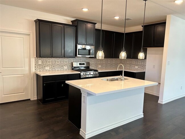 Building Photo - 125 Watkinville Rd