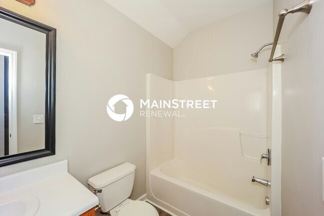 Building Photo - 6 Bedroom Pet-Friendly Home in Atlanta, GA with Main Street Renewal