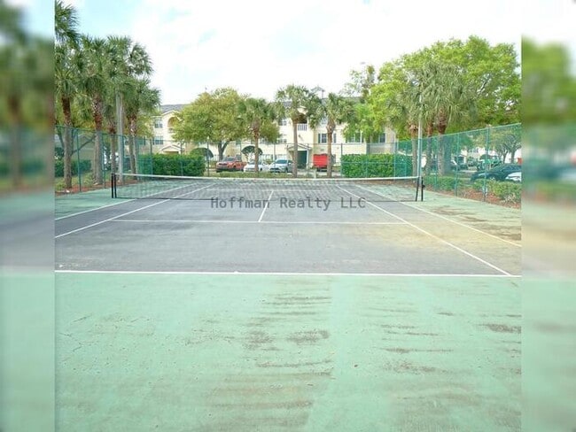 Building Photo - 2- Bed, 2 Bath Resort Style Condo!