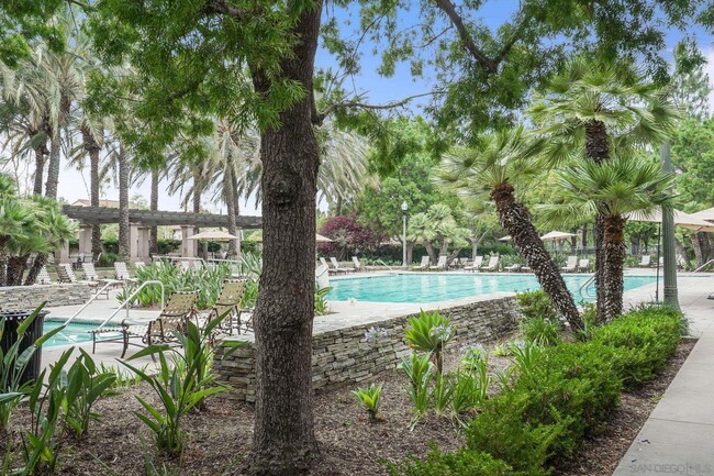 Building Photo - 43 Topanga