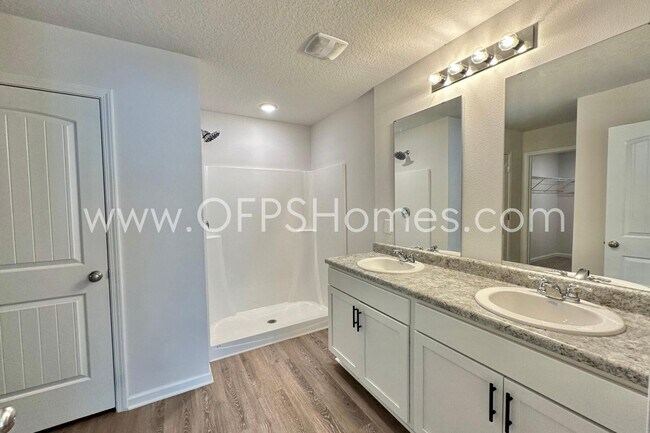 Building Photo - 3582 Sugar Maple Ln