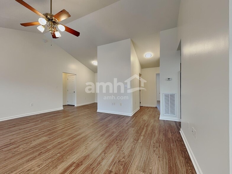 Building Photo - 6513 Colossal Ln