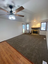 Building Photo - Beautifully well maintained (1) bedroom, (...