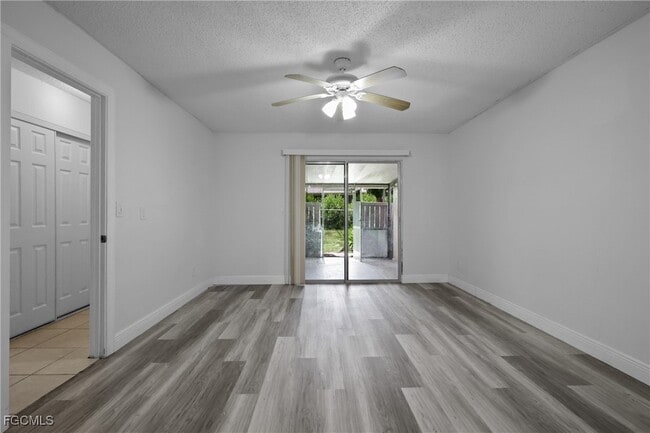 Building Photo - 6322 Royal Woods Dr