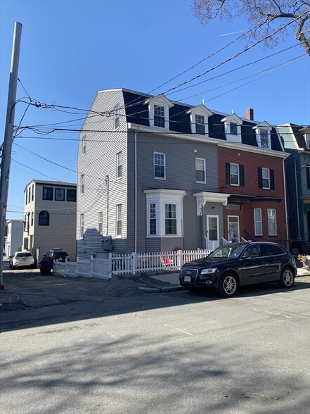 Primary Photo - 397 K St