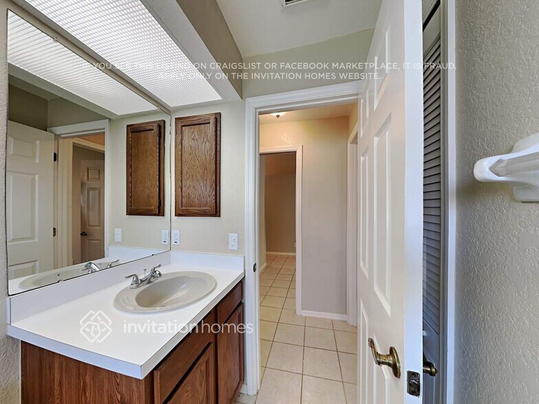 Building Photo - 184 Maracal Way