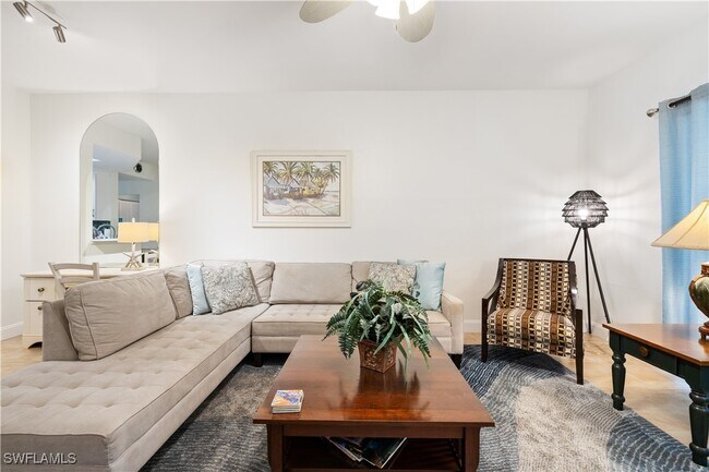 Building Photo - 757 Wiggins Lake Dr