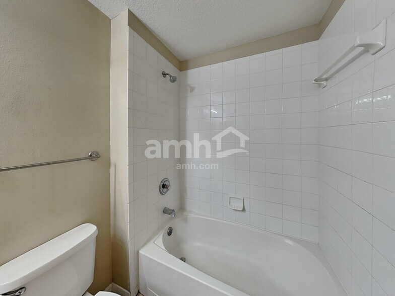 Building Photo - 4905 70th St E