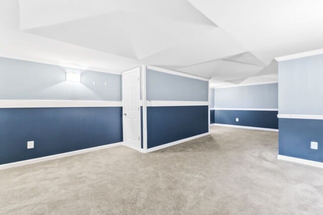 Building Photo - 6146 96th Pl
