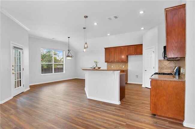 Building Photo - 5813 York Bridge Cir