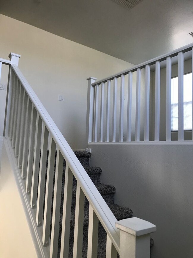 Building Photo - Spacious 3br Home in Cortessa $1,799.00 2300+ Sq Foot house with spacious loft