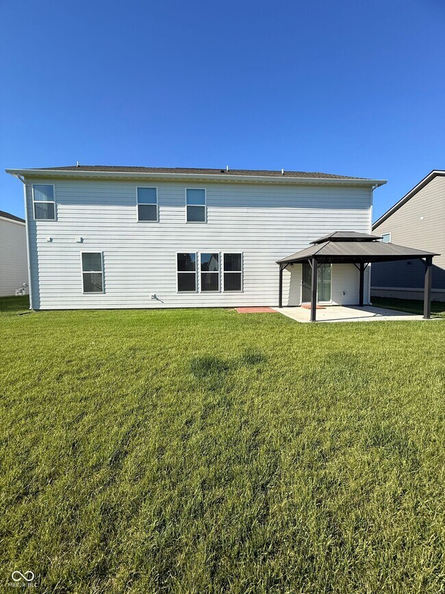 Building Photo - 1046 Elmwood Ln