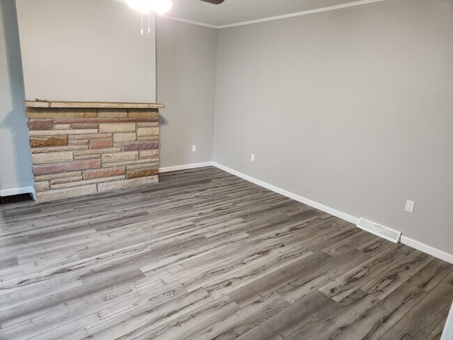 Building Photo - 53710 Quimby Ave