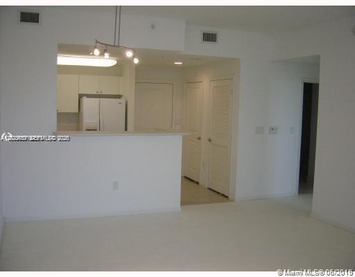 Building Photo - 10 Aragon Ave