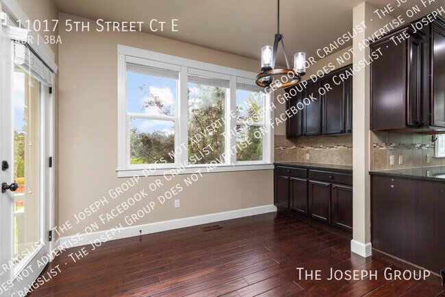 Building Photo - 11017 5th St Ct E