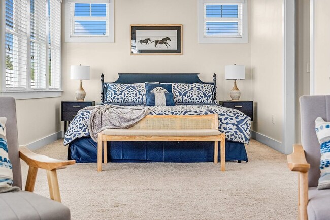 Building Photo - 6 Wilkes Rd