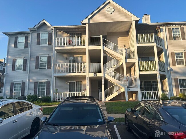 Building Photo - 158 Darwin Ln