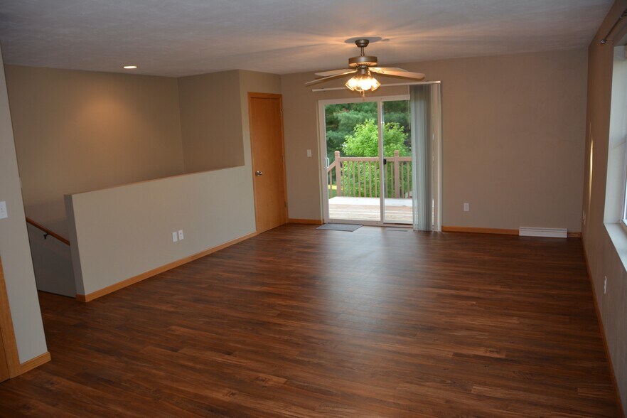 Building Photo - 325 Cordy Lane