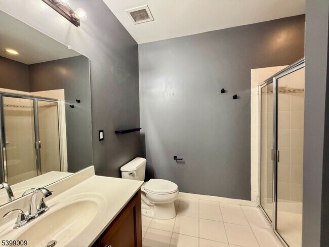 Building Photo - 6402 Brookhaven Court