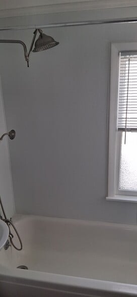 Bathroom - 327 N 63rd St