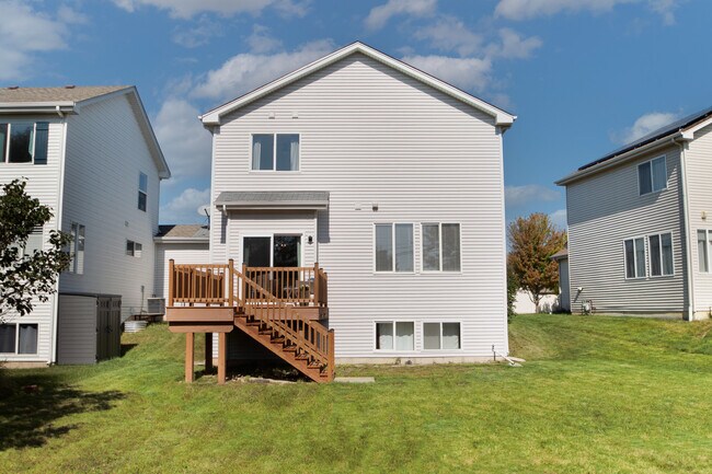 Building Photo - 1862 S Mark Ln