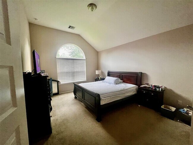 Building Photo - 22507 Birch Ridge Meadow Dr