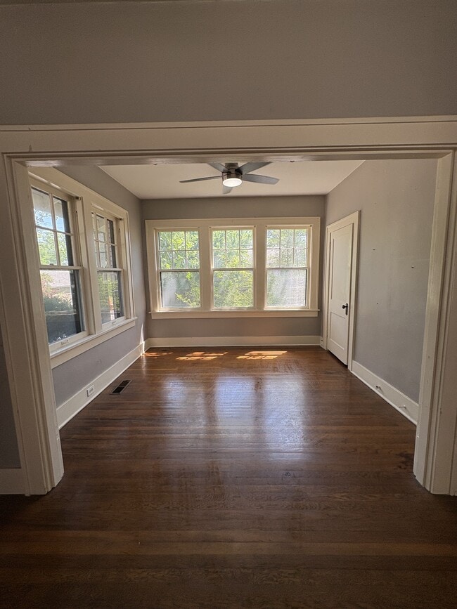 Building Photo - 100 Linwood Ct