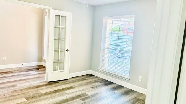 Building Photo - 1905 Grand Willow Ln