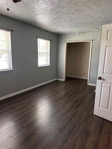 Building Photo - 1214 Wolfe City Dr