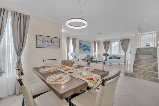 Building Photo - 16389 SW 31st St