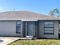 Building Photo - SE Cape Coral Duplex