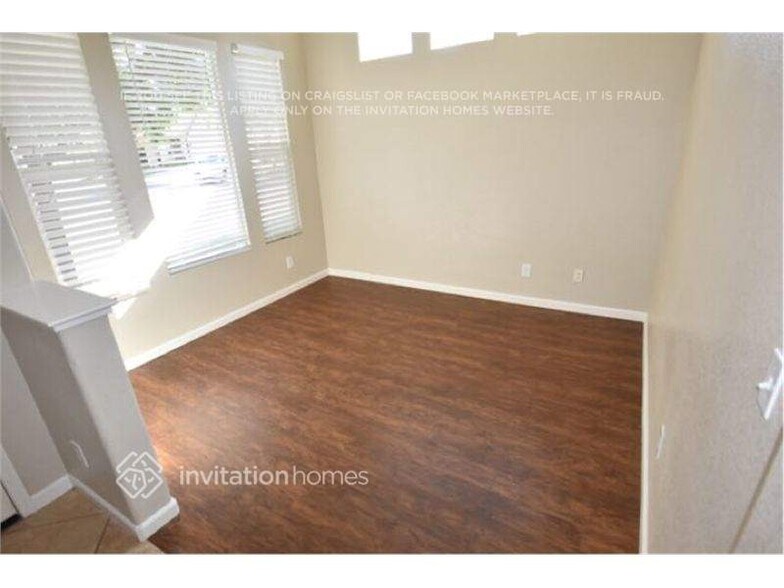 Building Photo - 1689 Soledad Dr
