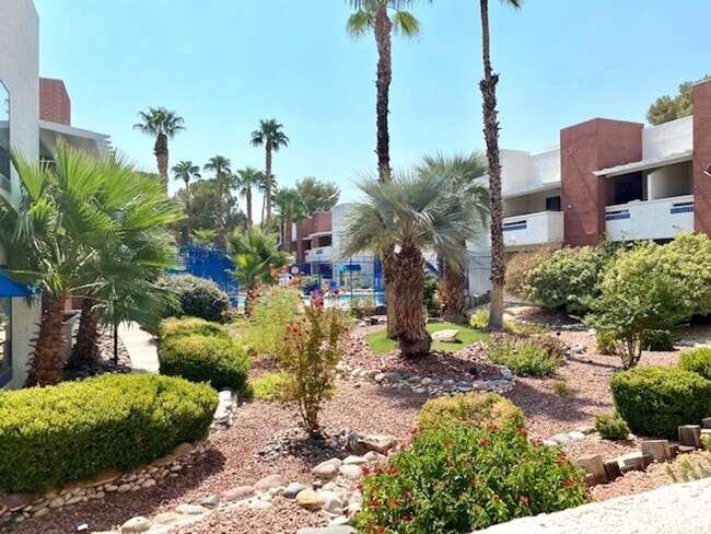 Building Photo - Available For Viewing On October 1, 2025. ...