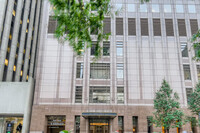 Building Photo - 161 E Chicago Ave