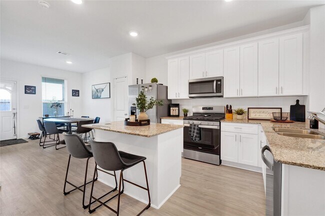 Building Photo - 23823 Escardilla Dr