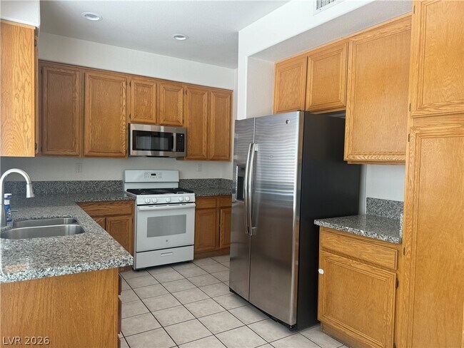 Building Photo - 2235 Le Conte Ave