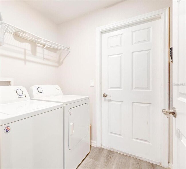 Building Photo - 1014 Prey Ct