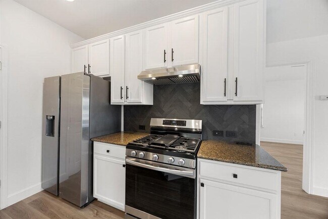 Building Photo - 14815 Avery Ranch Blvd