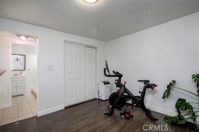 Building Photo - 665 Cypress Ave